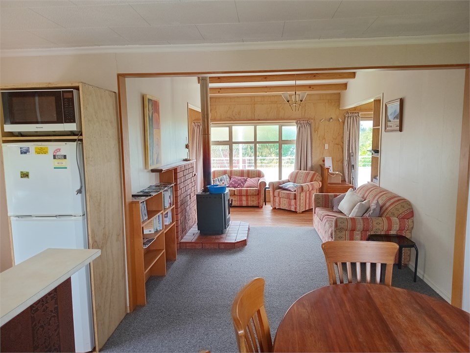 Dining area looking toward the deck
