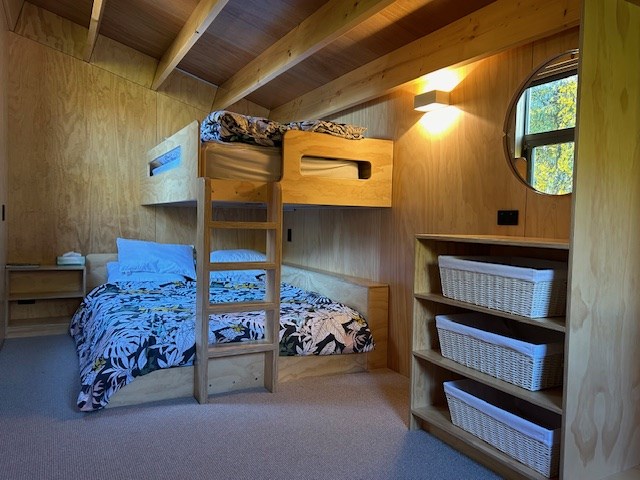 Kaka Pod bunk room
