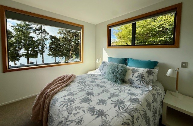 Second master, queen, 3rd floor