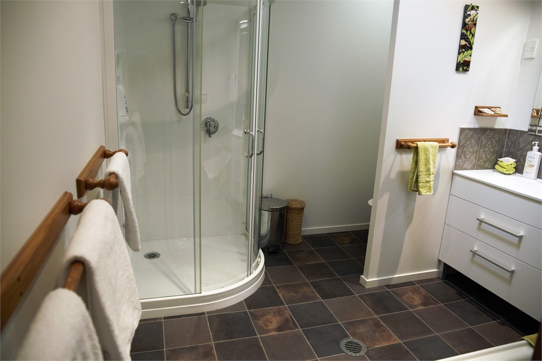 Main Family Bathrrom