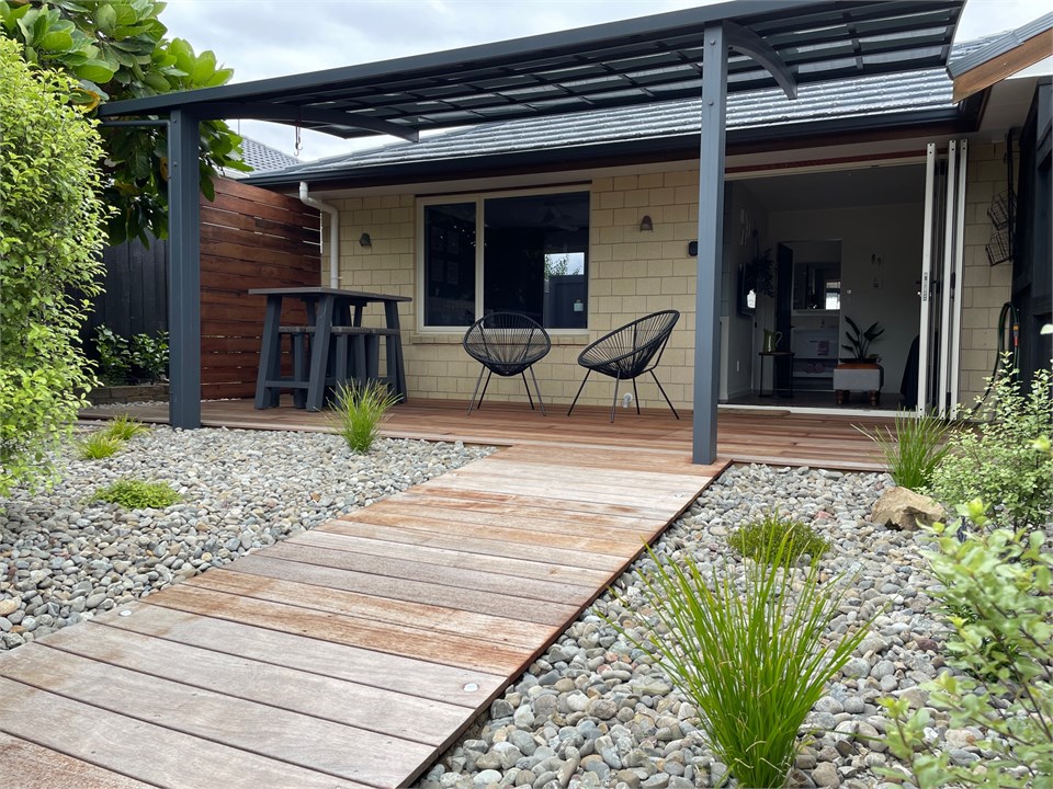 Waimaha Beach Bach Waikanae Beach Studio for rent Holiday Houses