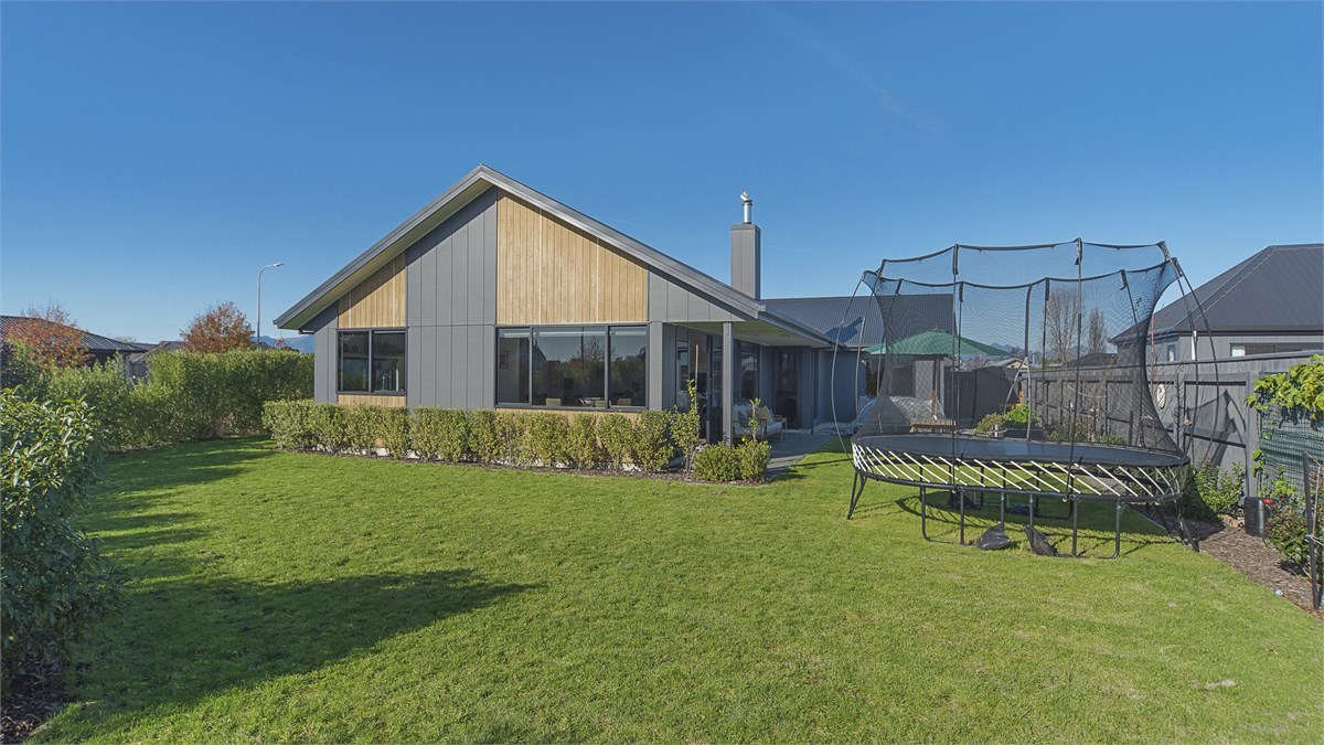 Modern Mapua Holiday Home Mapua for rent Holiday Houses