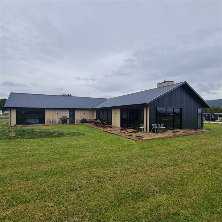 Kinloch Lifestyle Kinloch Holiday Home for rent Holiday Houses