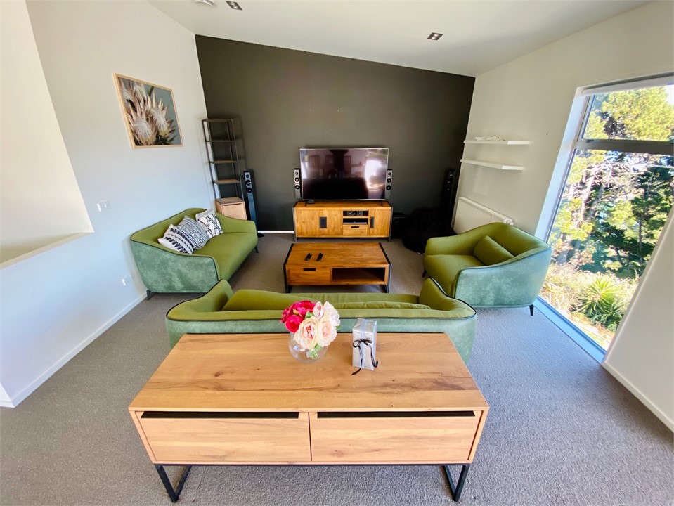 Lounge with entertainment units