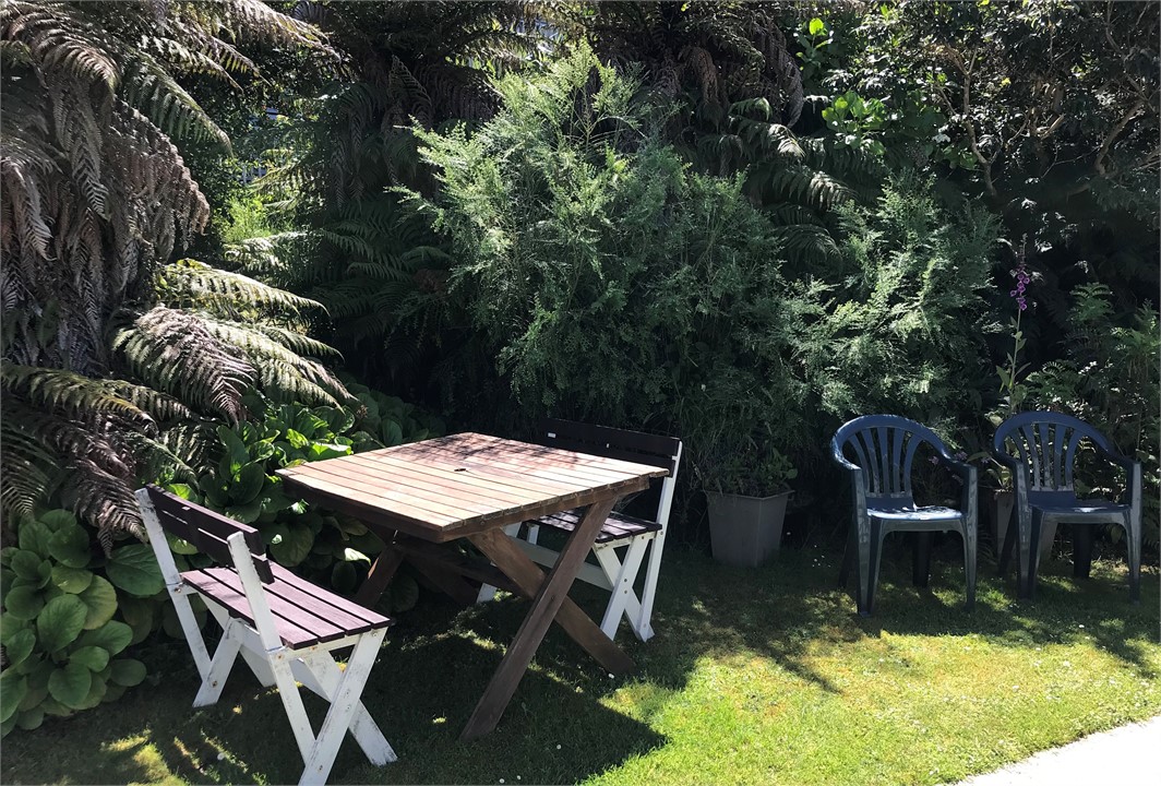 Back door, great for getting the last of the sun.