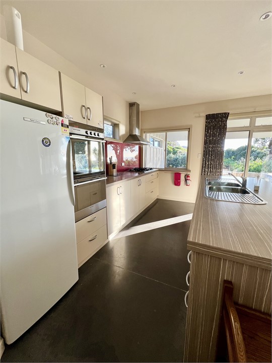 Huge kitchen with all the mod cons