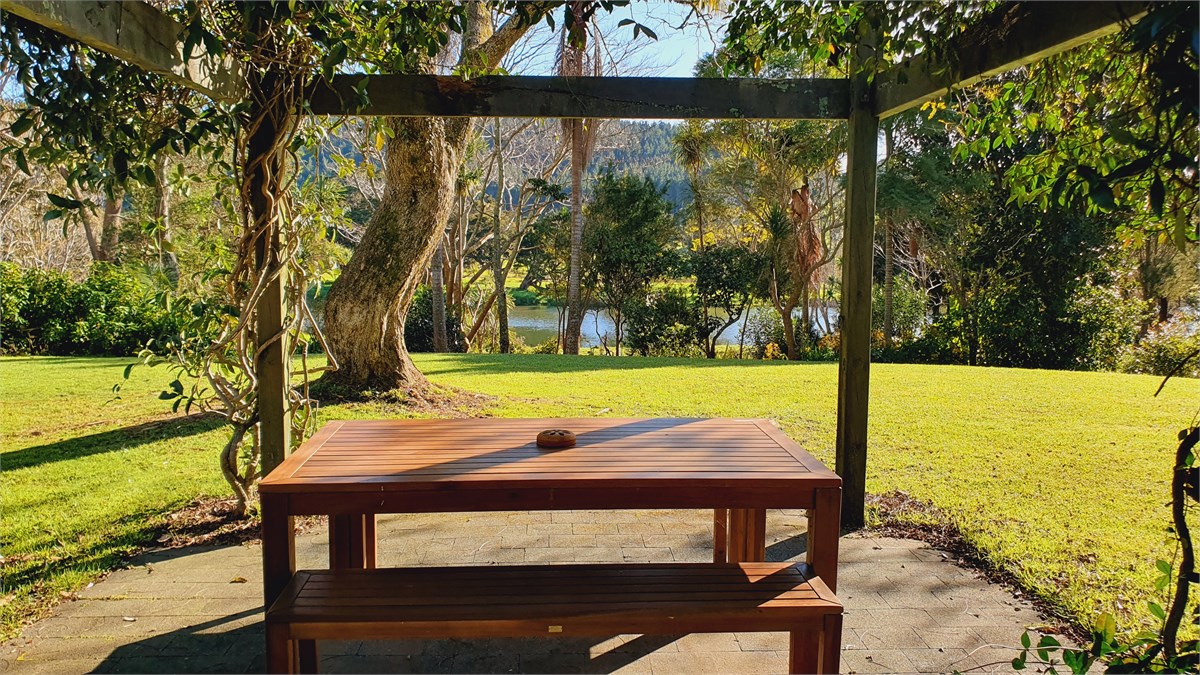 Beautiful gardens and views to the river