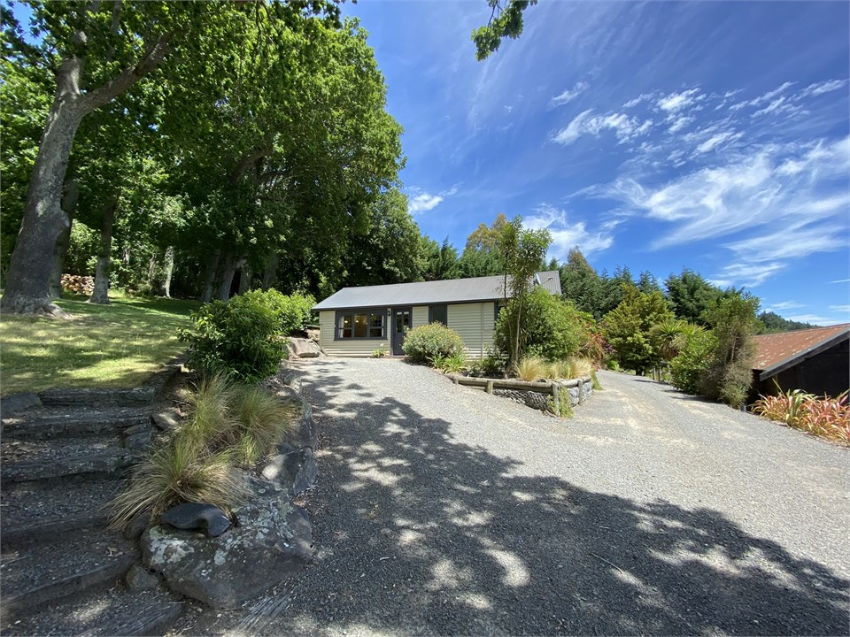 View of the property building and front entrance