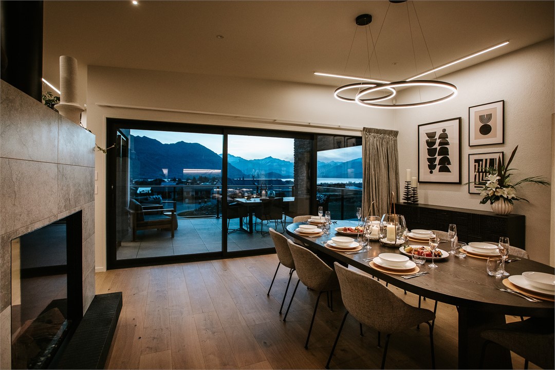 Release Wanaka - The Heights - Sleeps 8 - Lake Vie