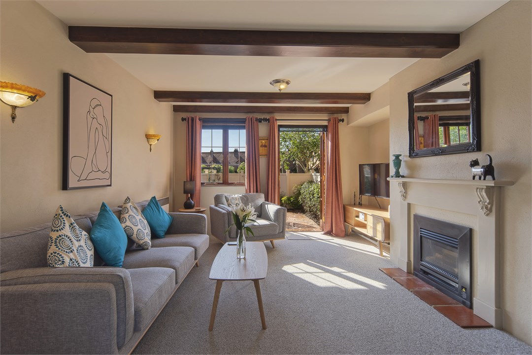 The Village Green Apartment Nelson Apartment for rent Holiday Houses