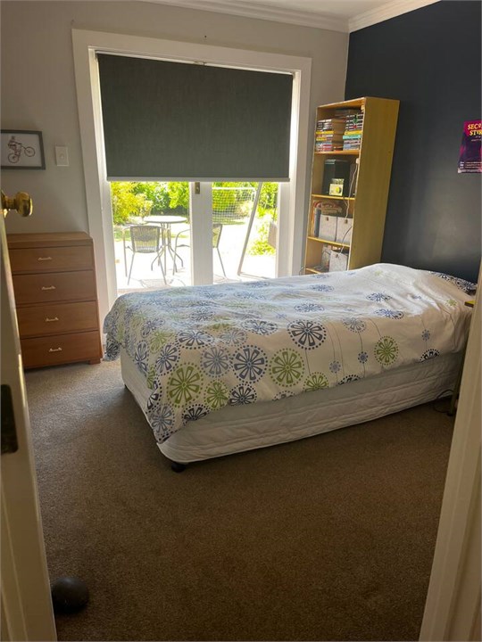 Bedroom 2 - king single