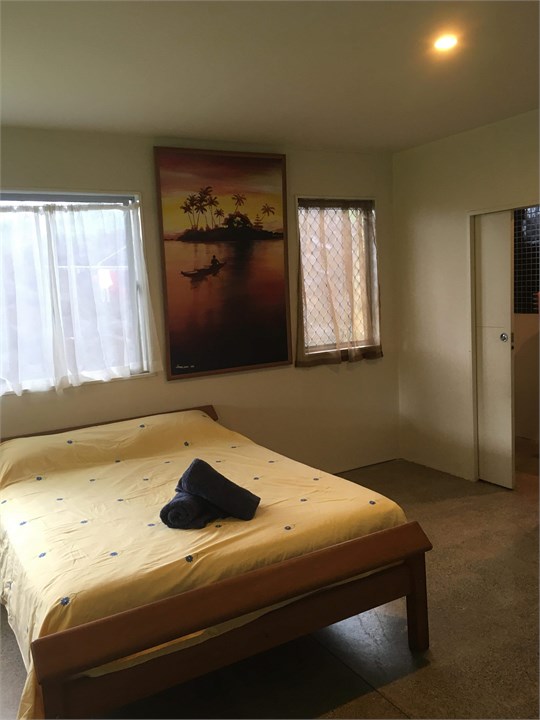Second bedroom
