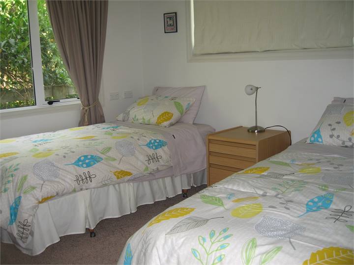 Bedroom2.  2 x Single Beds