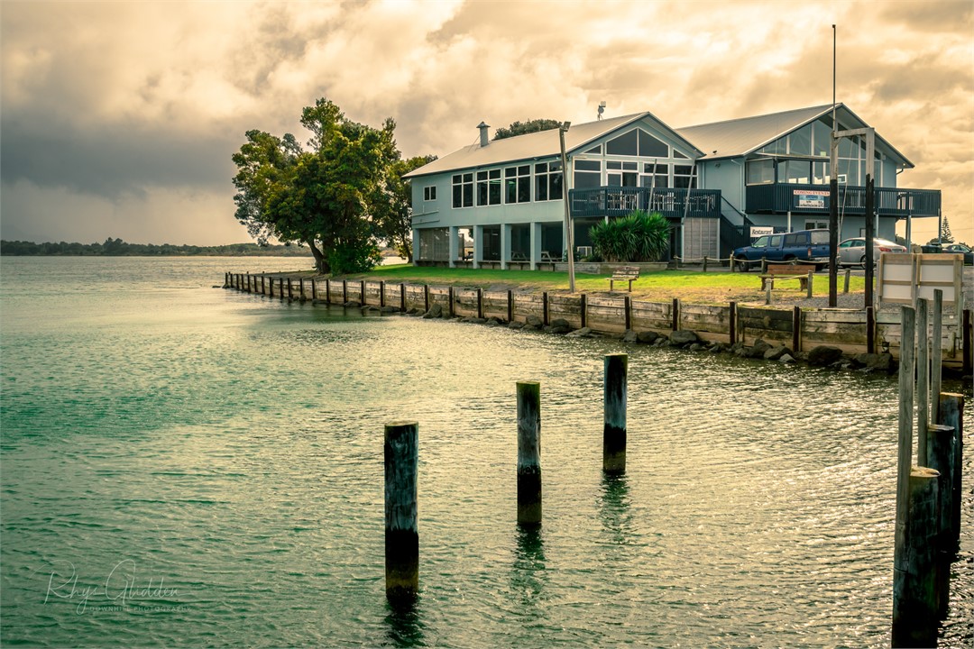 Bowentown Boat Club Bar & Restaurant over the road