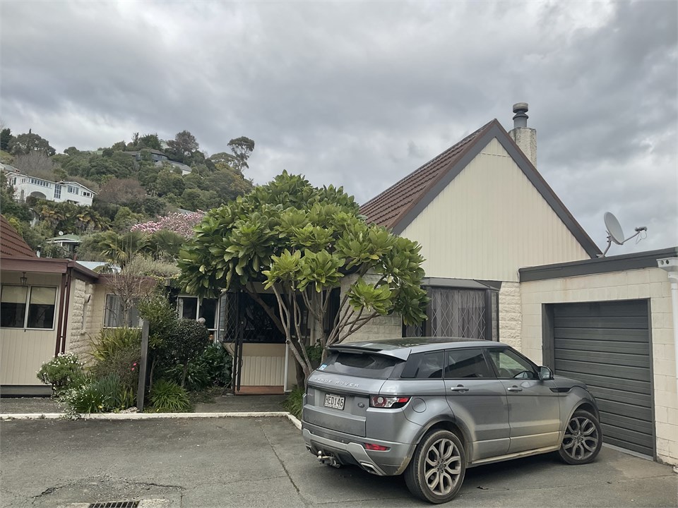 Great location close to town