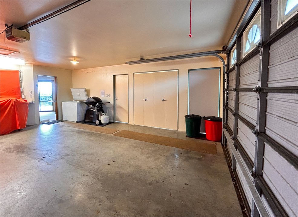 Secure garage parking with laundry