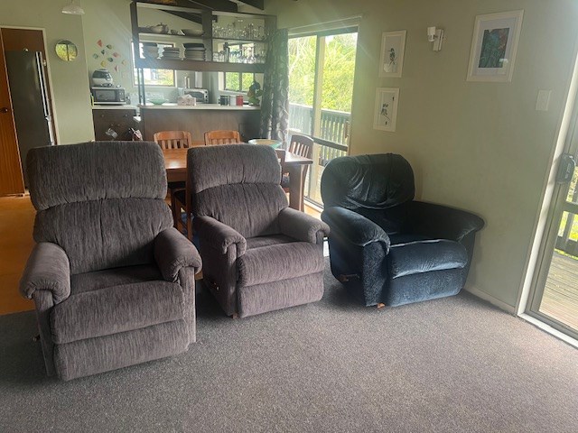 Lazy boy heaven upstairs