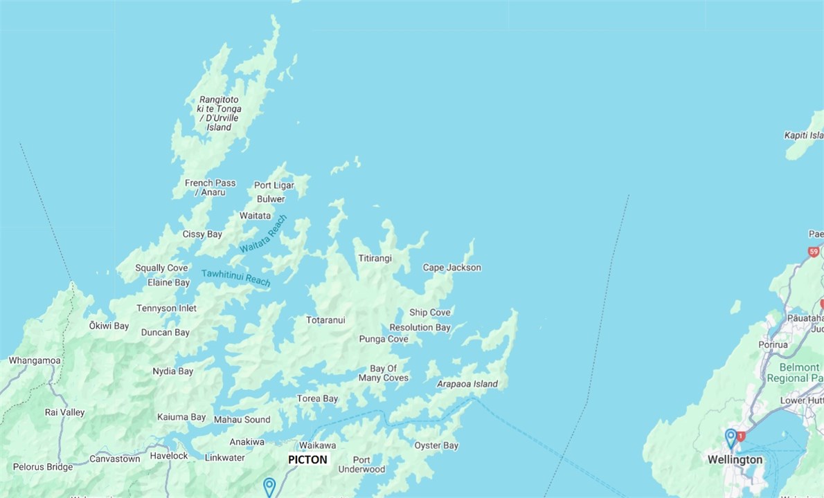 Picton - Top of the South Island - a picturesque t