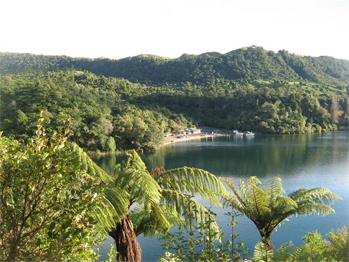 The Landing Cafe from the Walk to Hot Water Beach