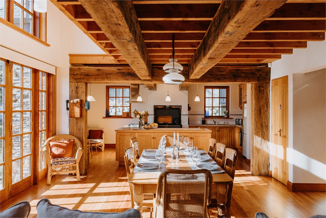Dining room / Kitchen