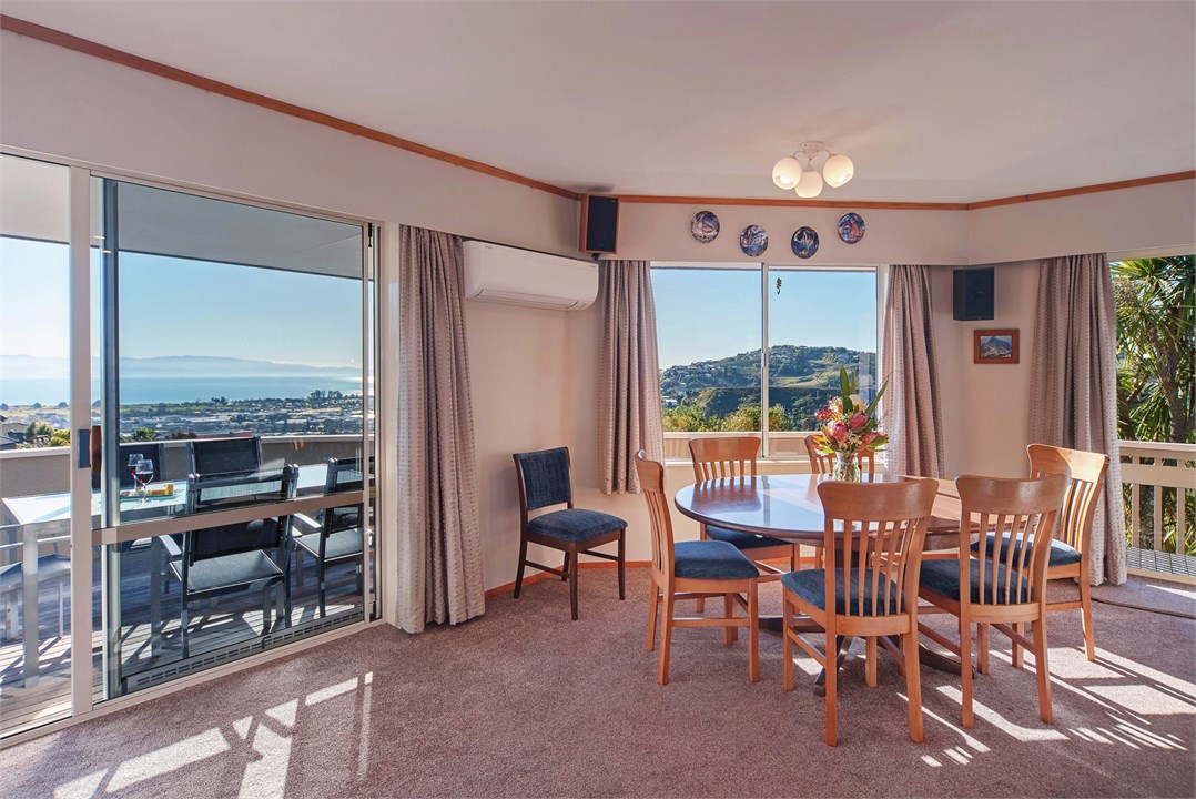 Dining area with Views over the Bay