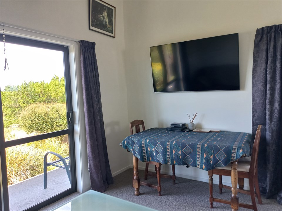 Table and TV lounge couch