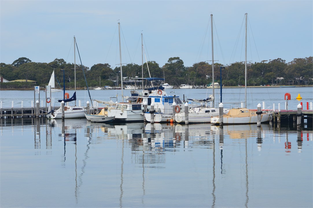 Boating on the Gippsland Lakes