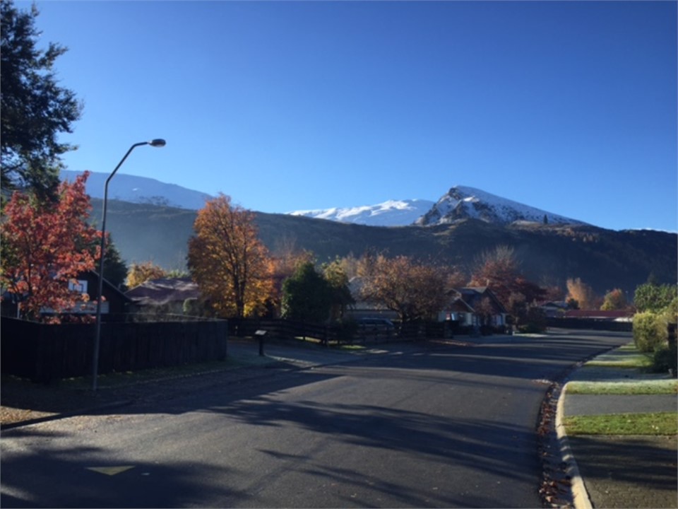 Quiet residential neighbourhood with mountain view