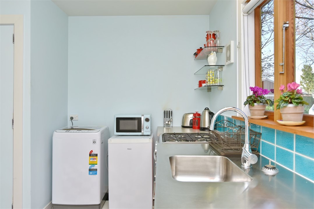 Fully equipped Kitchen area