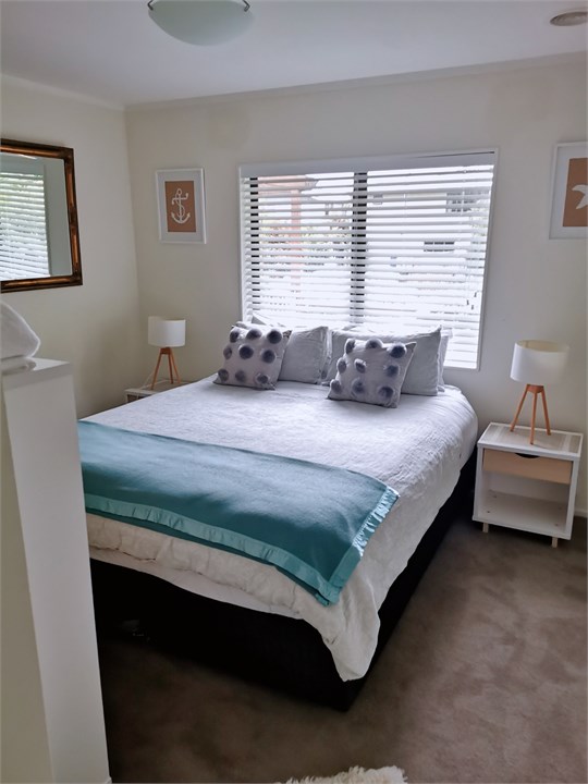 Fantail - 1xKing Bed