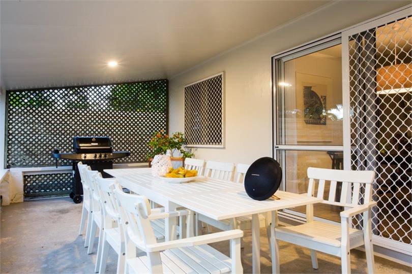 Outdoor dining and BBQ area