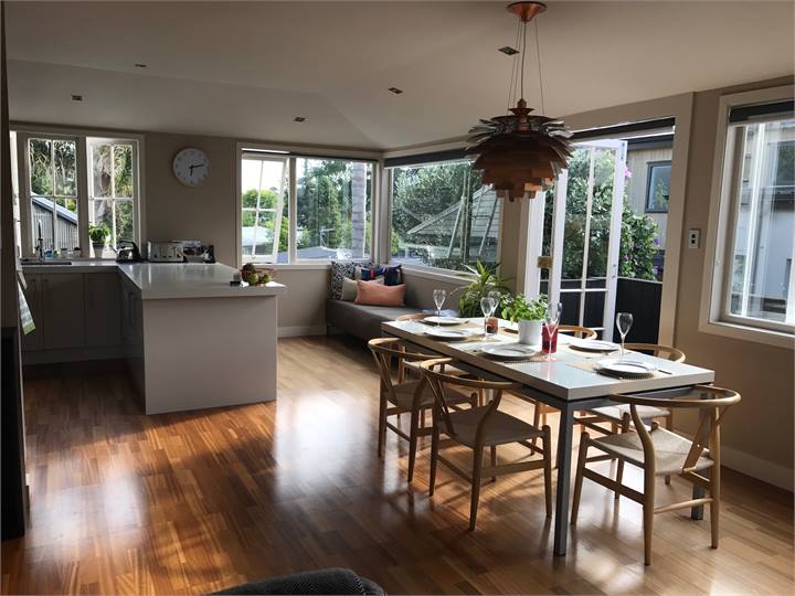 Open plan kitchen and dining