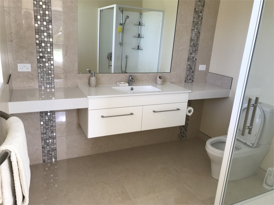 En-suite for the master bedroom