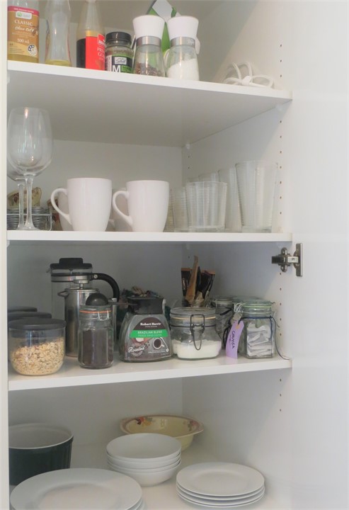 Tea, Coffe, Cereal and Mike are provided as standa