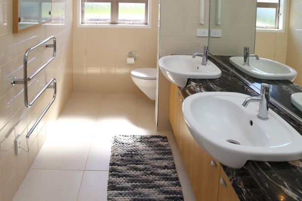 upstairs ensuite