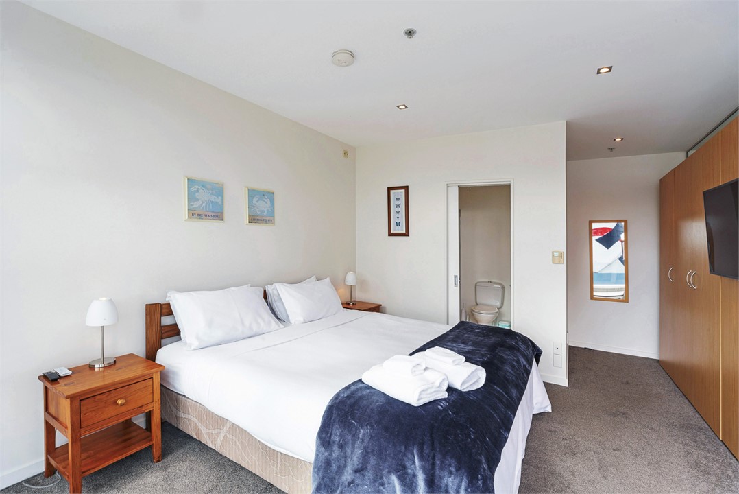 Master Bedroom with Super King Bed