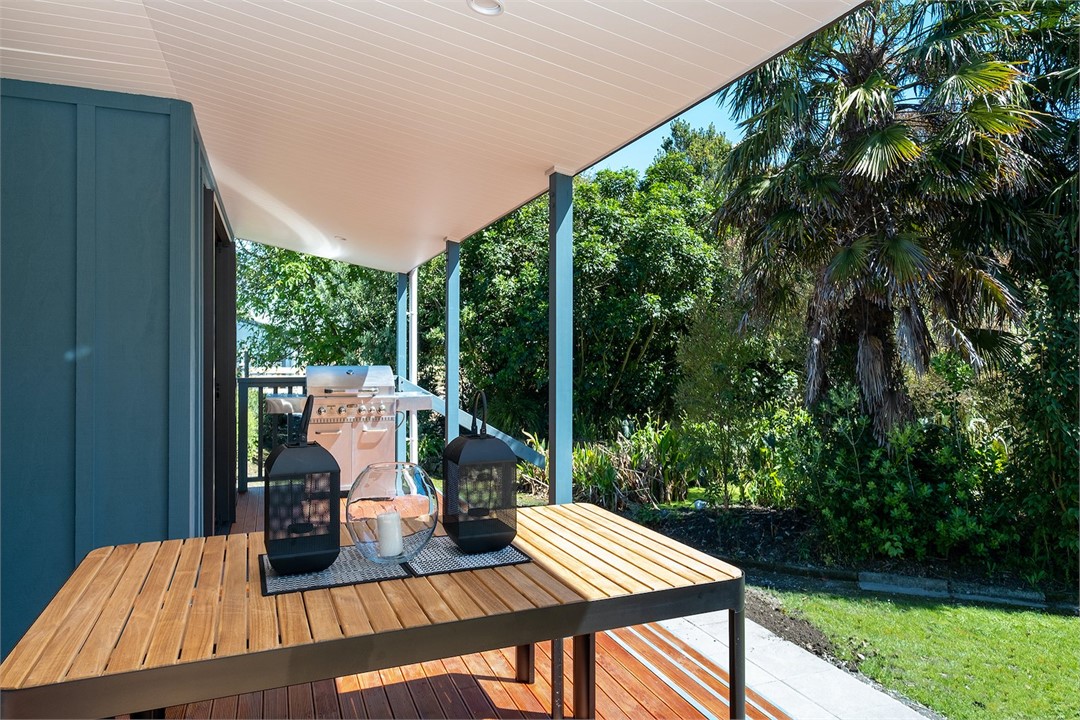Kowhai Patio