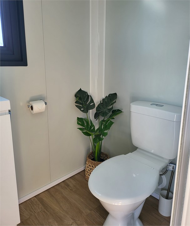 Ensuite bathroom