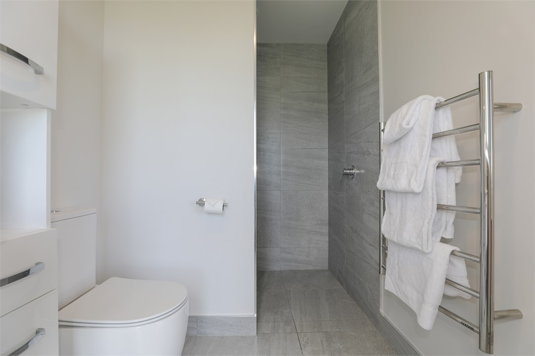 Master bedroom's ensuite. Walk in shower.