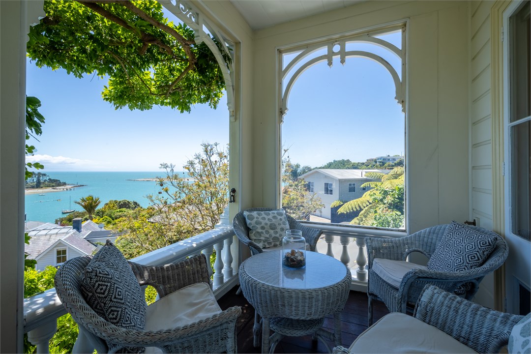 Second floor veranda