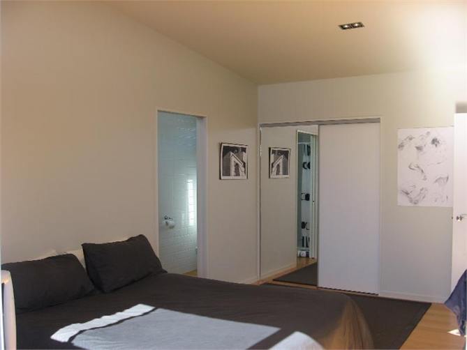 main bedroom has ensuite