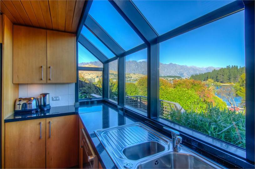 Kitchen overlooking the Reserve and lake