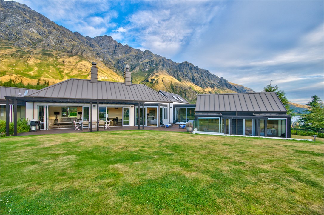 The Longhouse with Remarkables behind