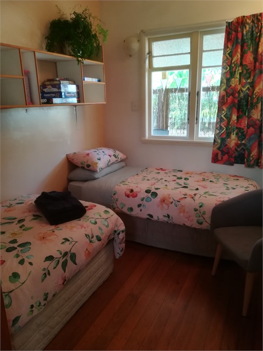 Bedroom with two single beds