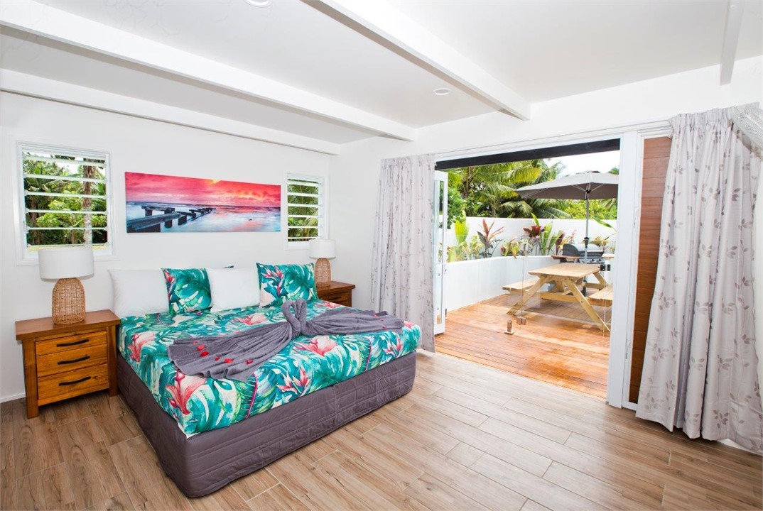 Master bedroom -Super king bed