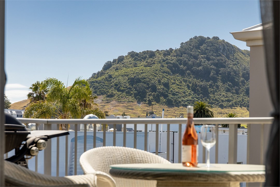 The metropolitan mt maunganui apartment for rent holiday houses
