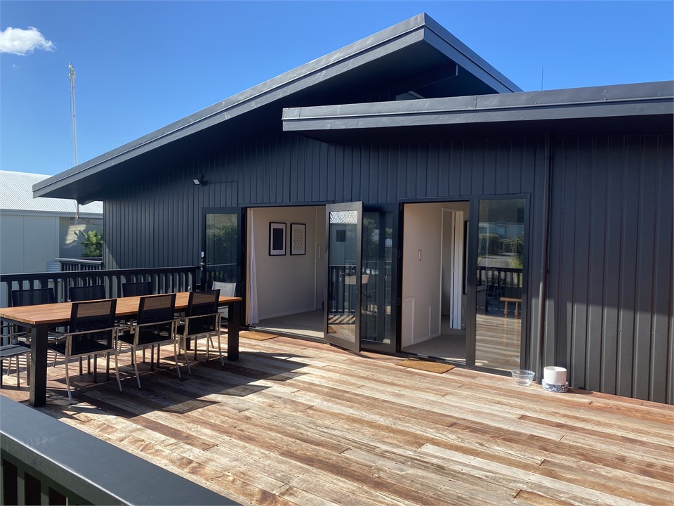 Lunch and evening dining