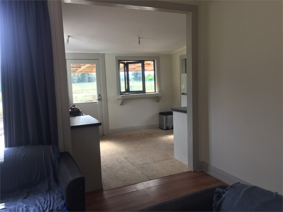 Lounge - kitchen - deck