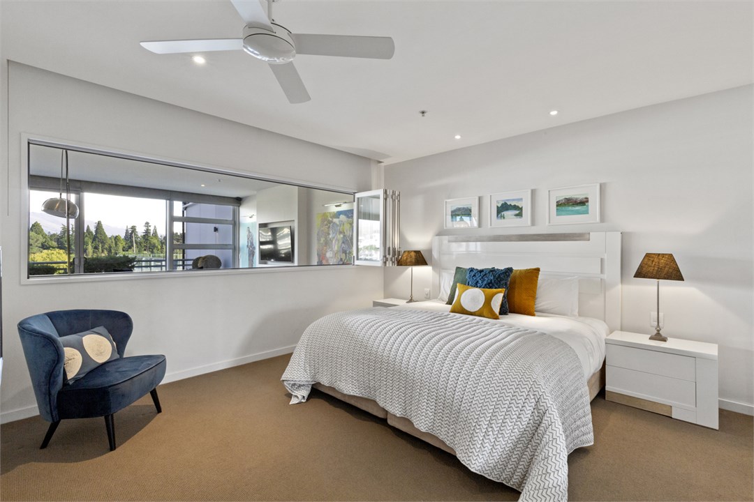 Taimana, Central Queenstown Luxury Aura Queenstown