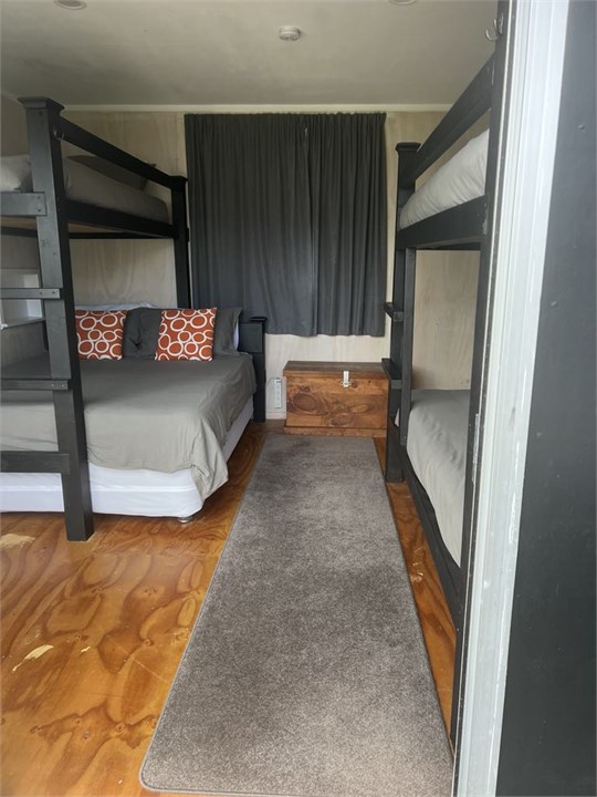 Sleepout, 1 queen, 1 bunk, 1 single